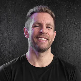 Basti, Coach für CrossFit und Hyrox bei Hyrox & CrossFit Gym Aorta in Berlin