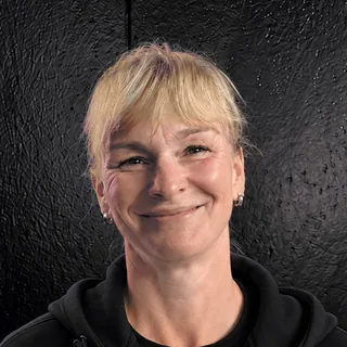 Rita, Coach Basics 40+ und HYROX Performance Coach bei Hyrox & CrossFit Gym Aorta in Berlin